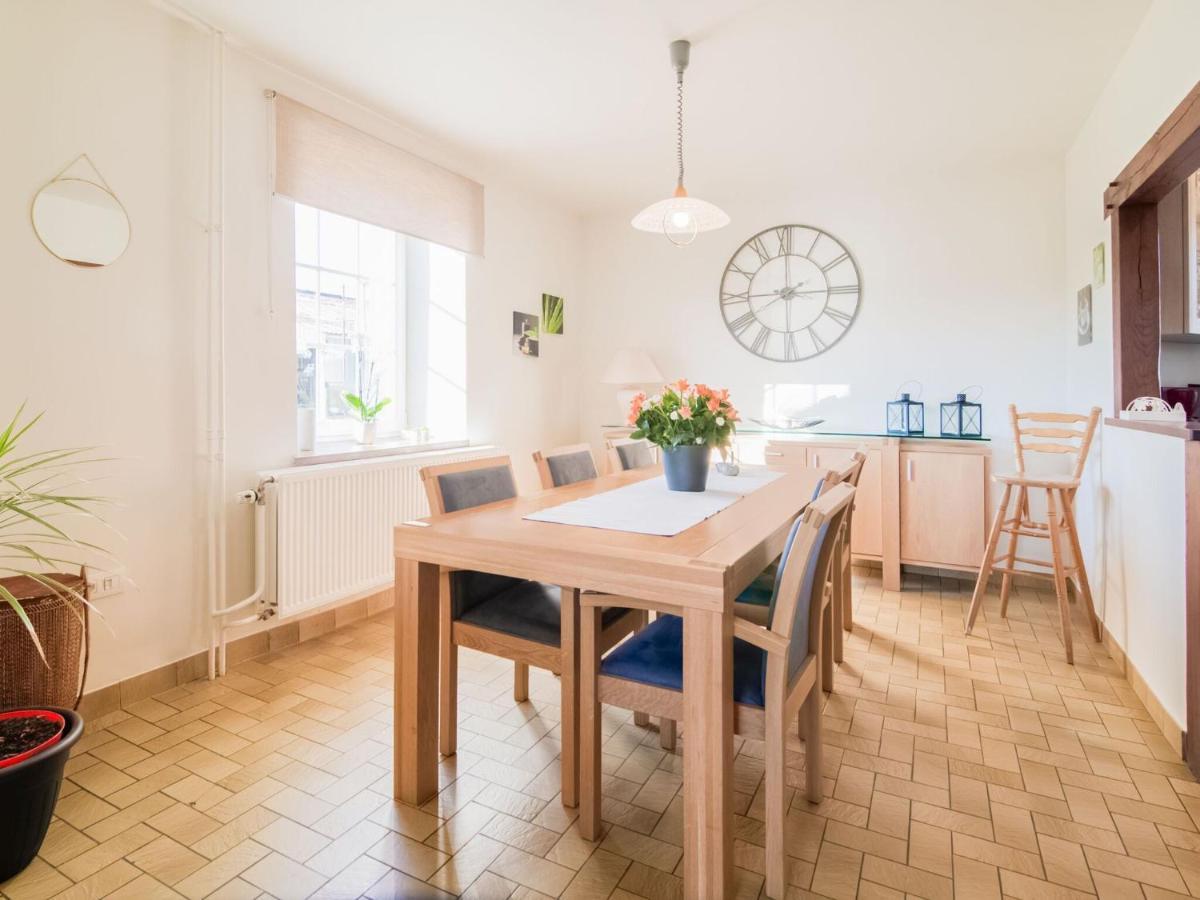 Pretty Farmhouse In Houffalize With Courtyard Kültér fotó